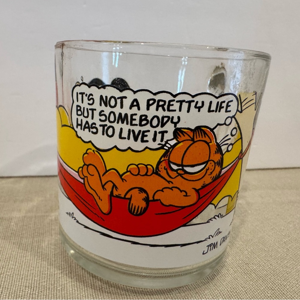 Vintage 1978 McDonalds Garfield Mug  Clear With Artwork